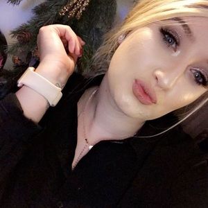 Meet your Posher, Bri